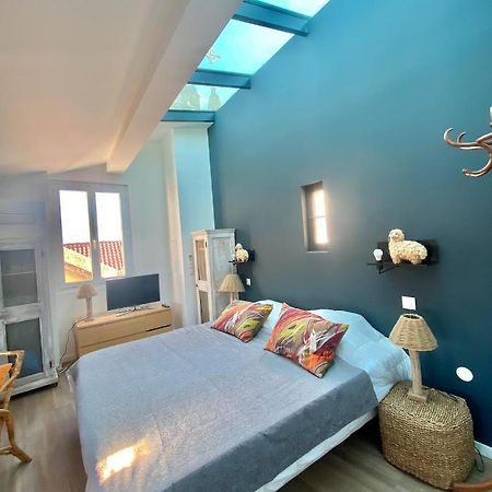 Les Nuits Etoilees, Studio Terrasse Apercu Mer, Tres Lumineux, Ac, 100M Du Port Sanary Экстерьер фото